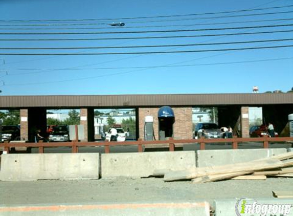 Eastern Express Car Wash Inc - Chelsea, MA