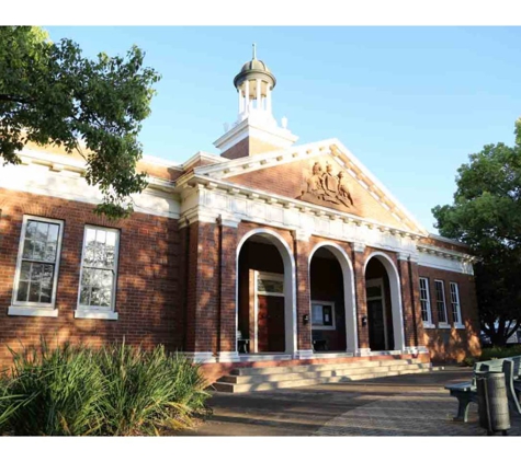 David Davidge Solicitor - Griffith, NSW