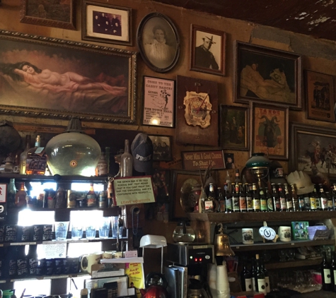 Genoa Bar & Saloon - Genoa, NV