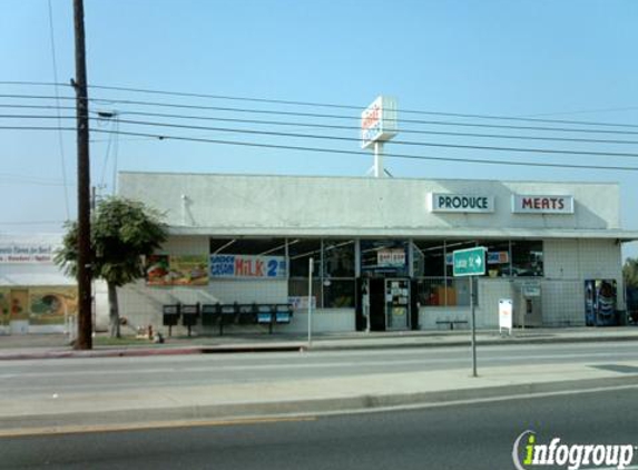 Bob's Market - Whittier, CA