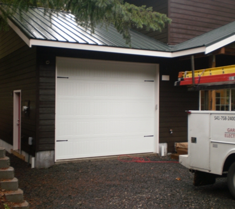 Pioneer Door Company Inc - Lebanon, OR