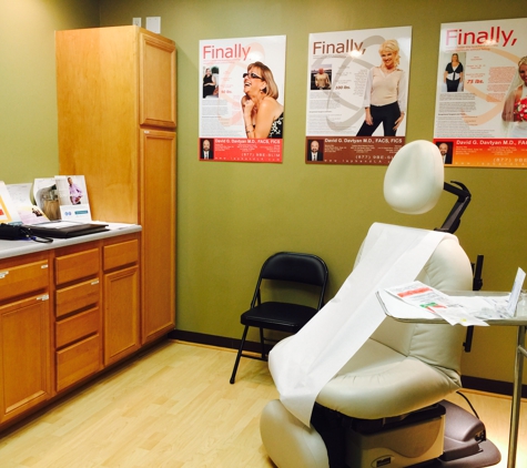 Davtyan Medical Weight Loss And Wellness - Glendale, CA. The Exam Room at Davtyan Medical Weight Loss And Wellness in Glendale