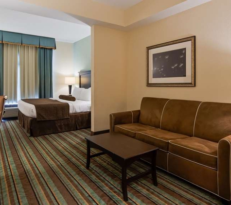 Best Western Plus Chain of Lakes Inn & Suites - Leesburg, FL