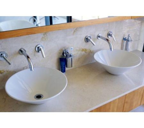 Deluxe Bathrooms & Tile Centre - Nunawading, VIC