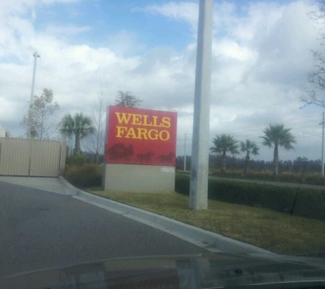 Wells Fargo Bank - Lutz, FL