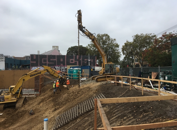 Darryl Mueller Backhoe & Drilling - Louisburg, NC. Drilling, dewatering, sheet pile, beam & plate yes we do it.