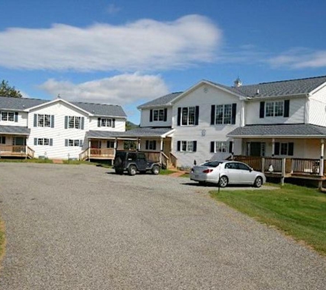 Spruce Lodge - Lake Placid, NY. The Wescott Townhouse at Spruce Lodge sleeps up to 6.