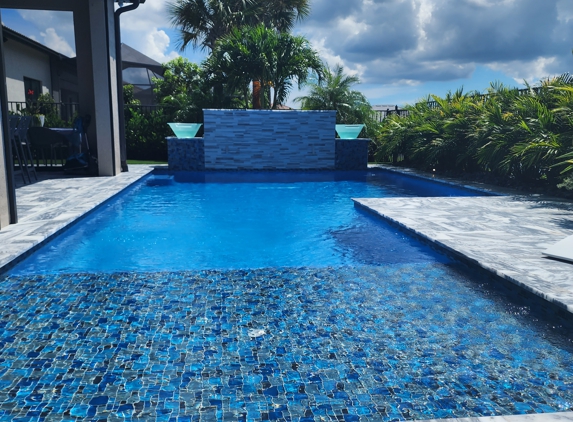 Craftmaster Custom Pools - West Palm Beach, FL