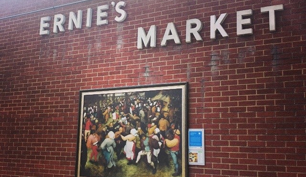 Ernie's Market - Oak Park, MI