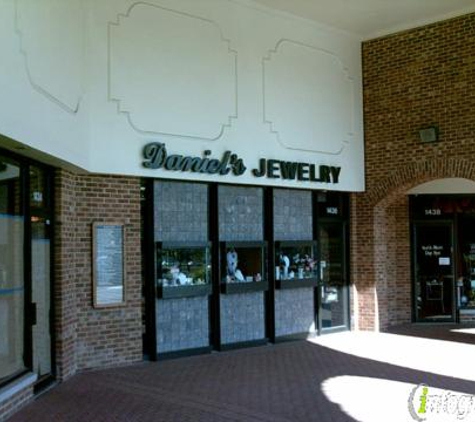 Daniel's Jewelry - Glenview, IL