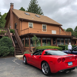 Olde Bluebird Inn - Easton, CT