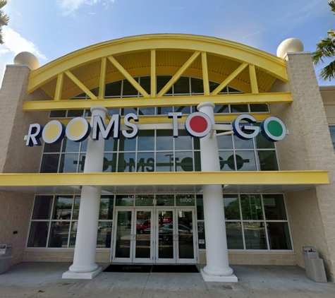 Rooms To Go - Pensacola, FL