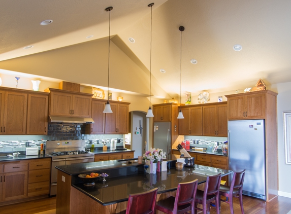 Balanced Electric, Inc. - Cheshire, OR. LED under and upper cabinet lighting in Junction City