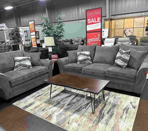 Slumberland Furniture - Beaver Dam, WI