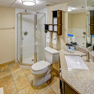 Hampton Inn & Suites Cleveland-Airport/Middleburg Heights - Middleburg Heights, OH