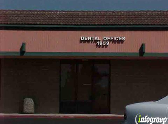 Clarke, Donald, DDS - Rancho Cordova, CA