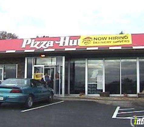 Pizza Hut - Kansas City, KS