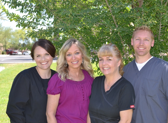 White Smiles Family Dental - Glendale, AZ