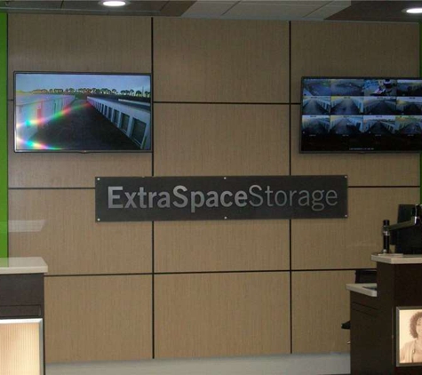 Extra Space Storage - Miami, FL