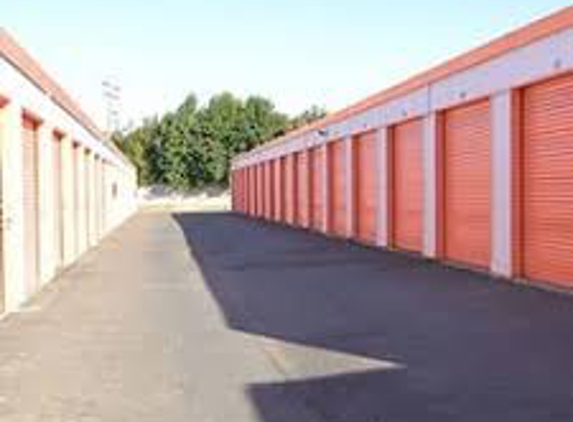 Guard Dog Self Storage - Rncho Cordova, CA. 10x10 Units