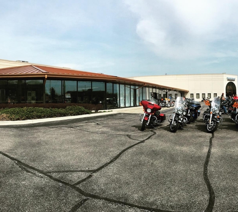 Lake Shore Harley-Davidson - Libertyville, IL