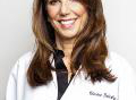 Dr. Charisse Allyn Dolitsky, MD - Amityville, NY