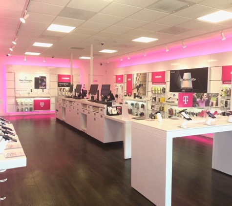 T-Mobile - Lake Wales, FL