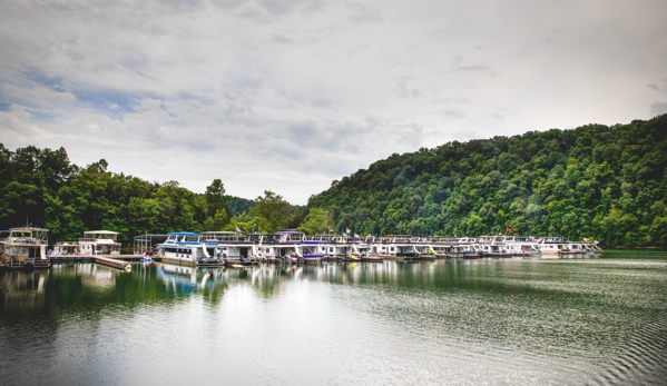 Safe Harbor Wisdom Dock - Albany, KY