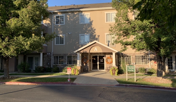 Riley Court Apartments - Bountiful, UT