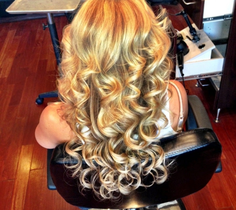 Melrose Place Hair Salon - Staten Island, NY