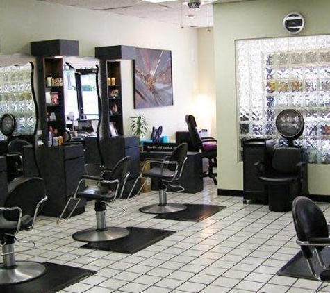 Chiocca's Salon, Inc. - Midlothian, VA