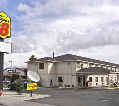 Super 8 Motel - Carson City, NV