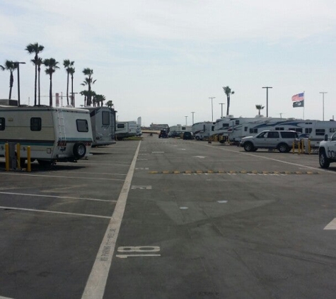 Dockweiler RV Park - Playa Del Rey, CA