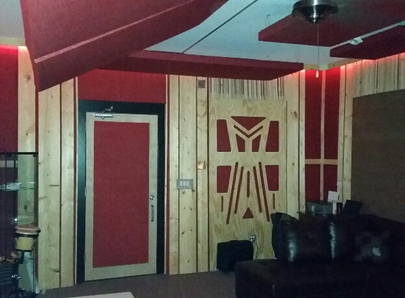 Zenergy Recording Studios, LLC - Chicago, IL