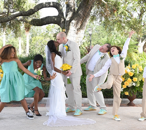 Lefever Photography - West Palm Beach, FL. Having fun with wedding party