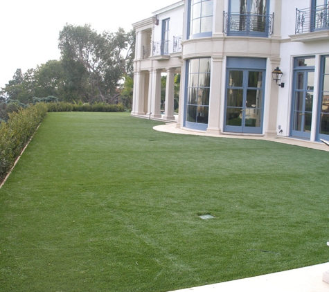 Purchase Green Artificial Grass - Chatsworth - Chatsworth, CA