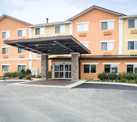 Comfort Inn Gurnee near Six Flags - Gurnee, IL