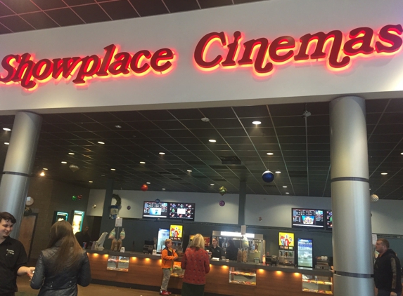 Showplace Cinemas Evansville East 20 - Evansville, IN