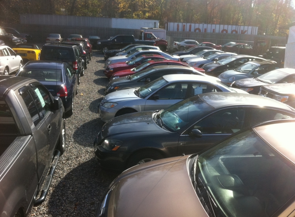 Setauket Auto Wreckers Inc - East Setauket, NY