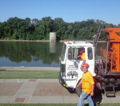 A-1 Huskey's Tree Service - Clarksville, TN