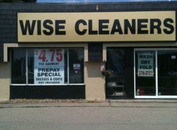 WiseCleaners & Laundry - Urbandale, IA