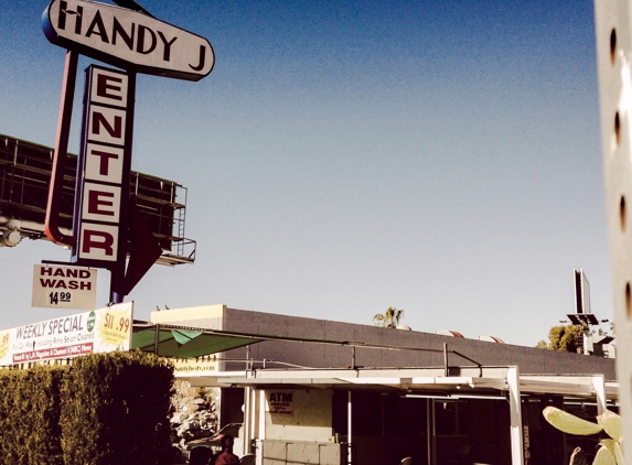 Handy J Car Wash - Sherman Oaks, CA