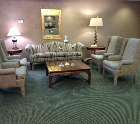 Reupholstery by Roxanne - Lees Summit, MO
