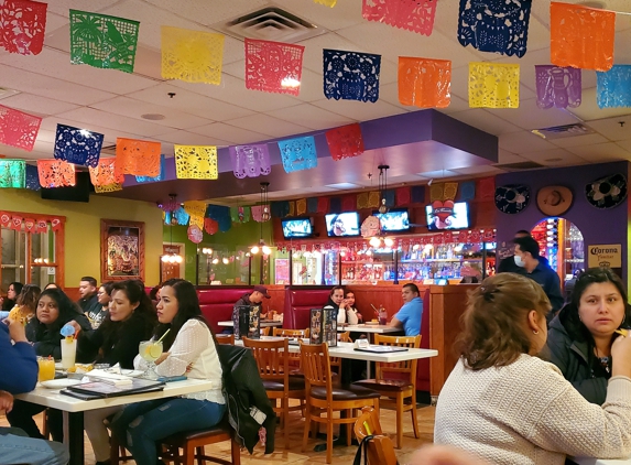 Los Fernandez - Hoffman Estates, IL