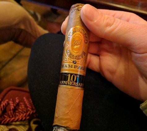 Buena Vista Cigar Club - Beverly Hills, CA