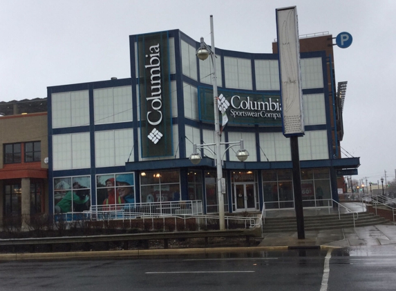 Columbia Factory Store - Atlantic City, NJ