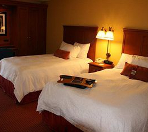 Hampton Inn Louisville-Airport - Louisville, KY