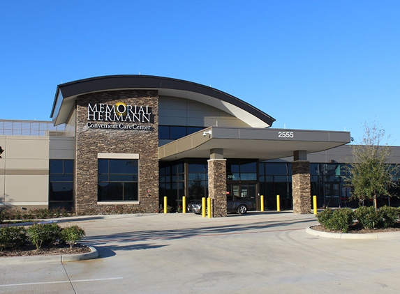 Memorial Hermann 24-Hour Emergency Room at Convenient Care Center in League City - League City, TX