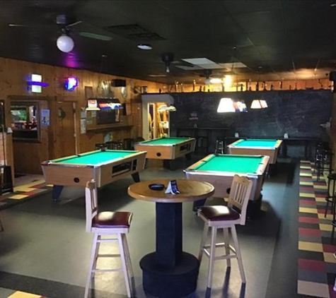 Route 67 Bar and Grill - Mooresville, IN