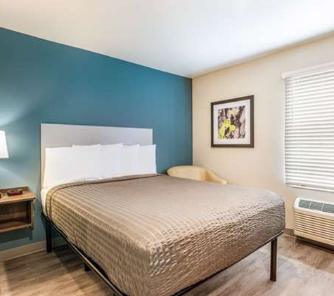 WoodSpring Suites Linden - Linden, NJ